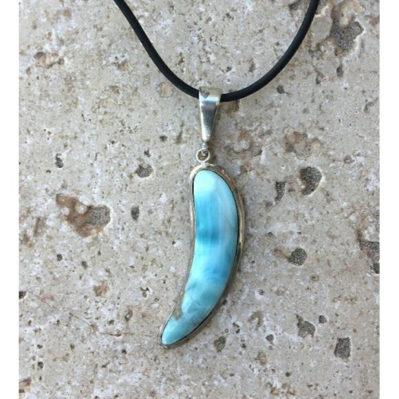High Quality Aqua Blue Larimar Stone Sterling Silver Curve Pendant Cord Necklace - Picture 2 of 6